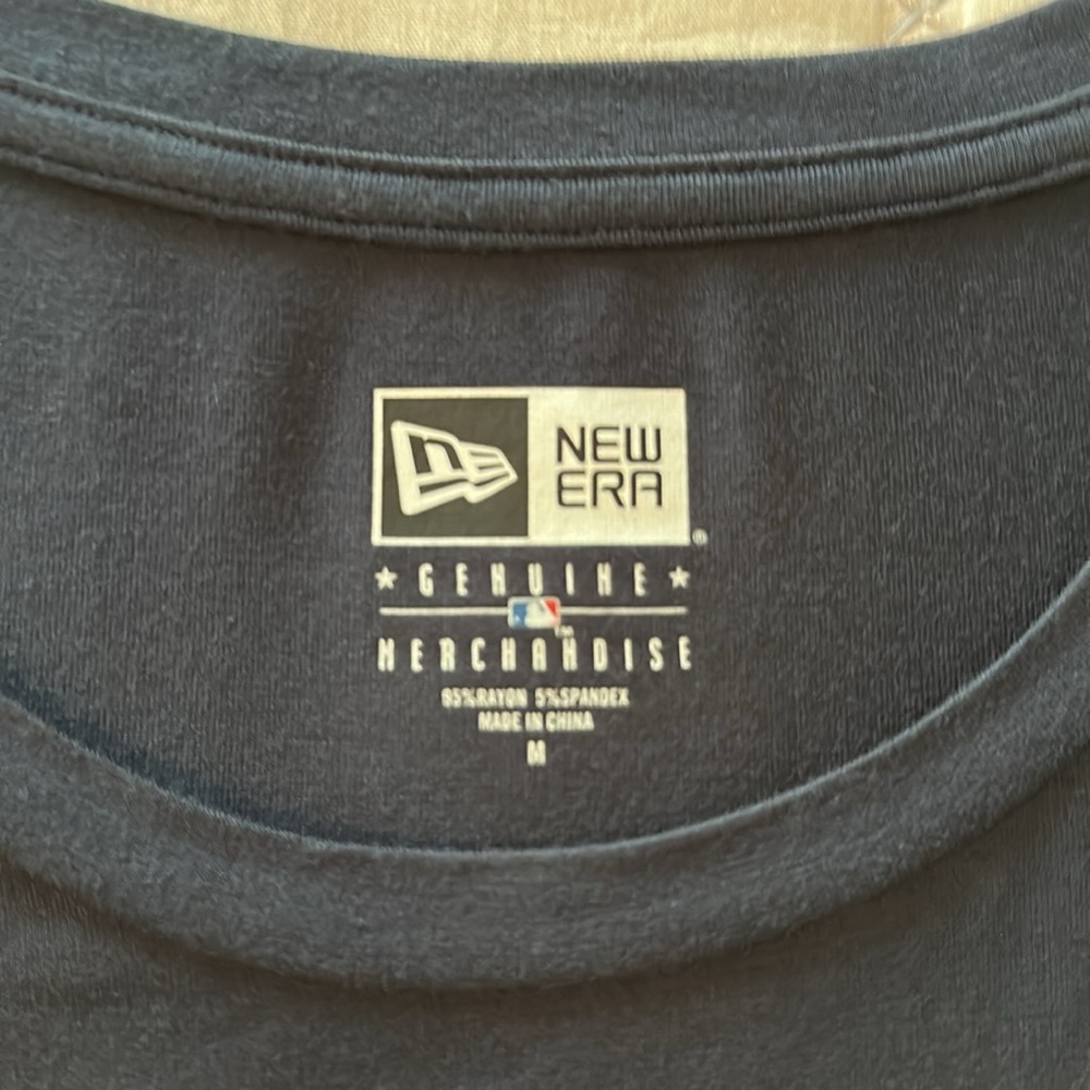 New Era Atlanta Braves Navy Tank Top - Picture 3 of 5